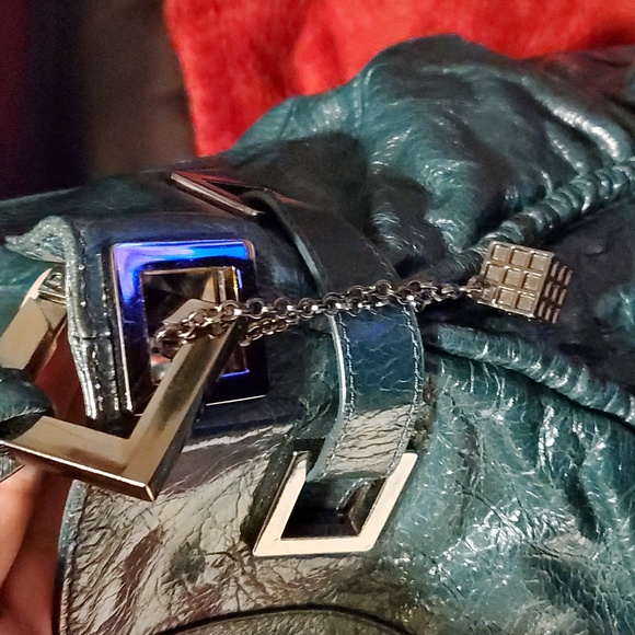 Helen Welsh Teal Leather Purse - Picture 6 of 17